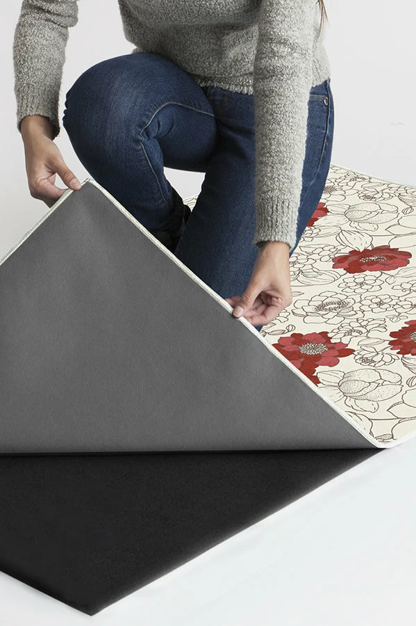 Buy ๐คฉ Ruggable Floret Ruby Rug ๐ 2 Buy ๐คฉ Ruggable Floret Ruby Rug ๐ - Image 2