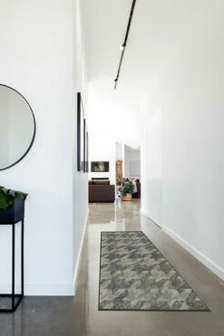 Flash Sale ⭐ Ruggable Houndstooth Rug 🧨 15 Flash Sale ⭐ Ruggable Houndstooth Rug 🧨 -Area Rugs Sales Store Houndstooth C RC 0524 27 Clean Washable Rug Houndstooth