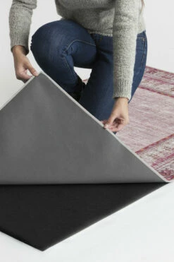 Best deal ๐งจ Ruggable Vintage Daisy Bordered Fuchsia Rug ๐ 13 Best deal ๐งจ Ruggable Vintage Daisy Bordered Fuchsia Rug ๐ -Area Rugs Sales Store Vintage Daisy Bordered Fucshia B RC RE131 57 Clean Washable Rug Pad