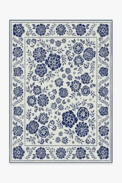 Outlet 🛒 Ruggable Outdoor Carmela Suzani Delft Blue Rug ✨
