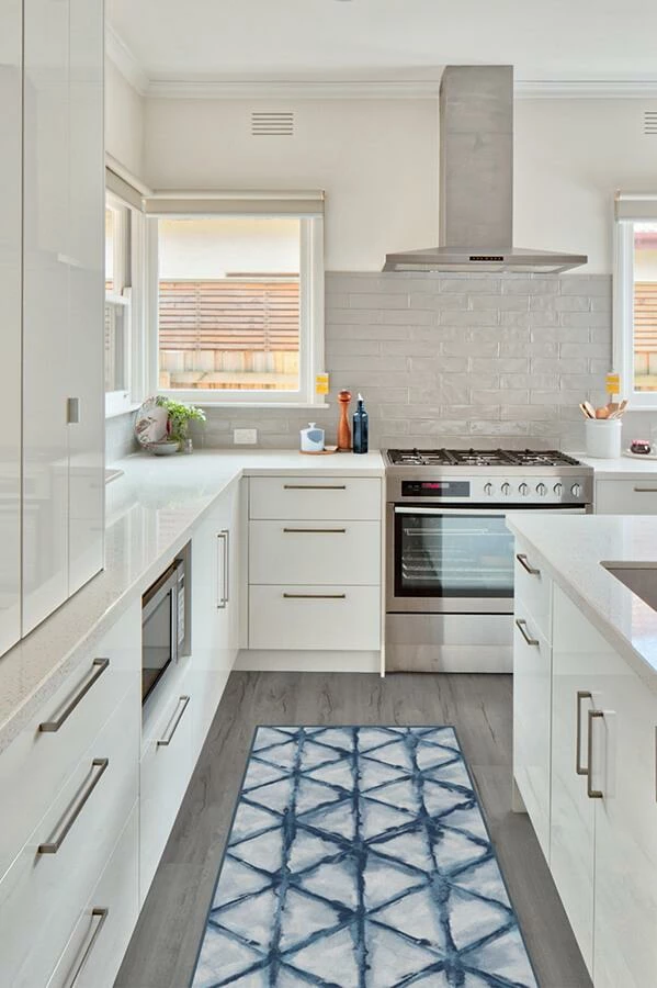 Buy ๐ Ruggable Diamond Shibori Indigo Rug ๐งจ 8 Buy ๐ Ruggable Diamond Shibori Indigo Rug ๐งจ - Image 8