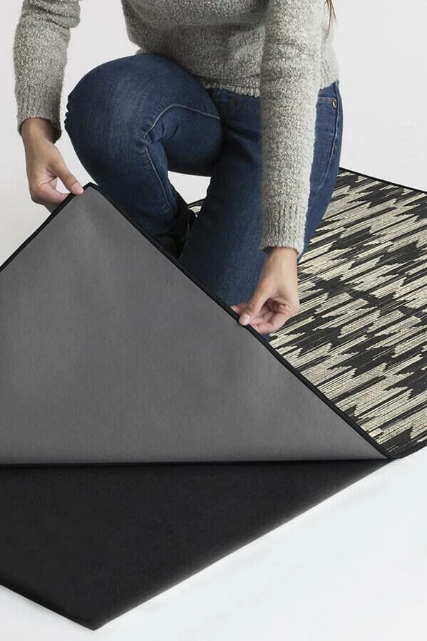 Best Sale ⭐ Ruggable Hesperia Black Rug 🤩 6 Best Sale ⭐ Ruggable Hesperia Black Rug 🤩 - Image 6
