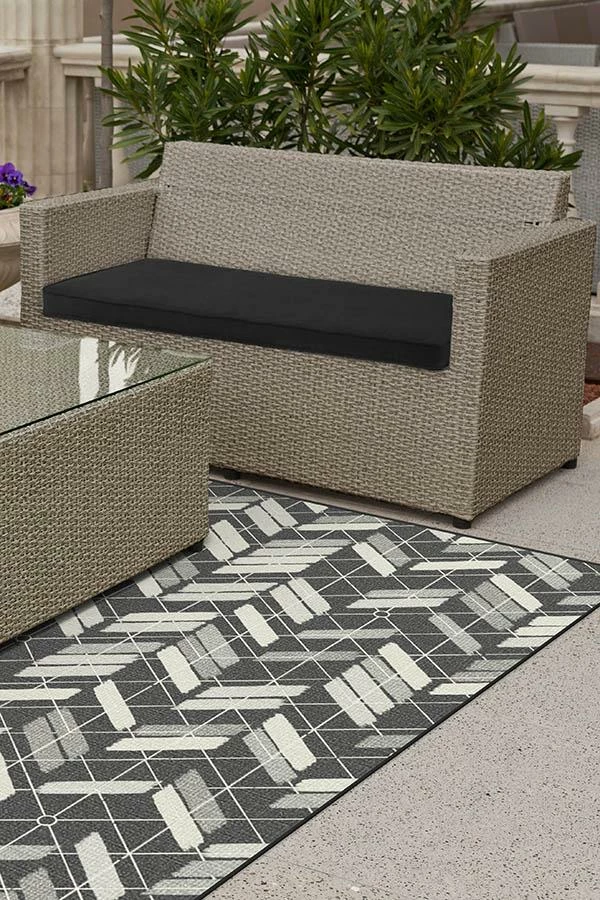 Cheap โญ Ruggable Outdoor Painted Chevron Black Rug ๐ 4 Cheap โญ Ruggable Outdoor Painted Chevron Black Rug ๐ - Image 4