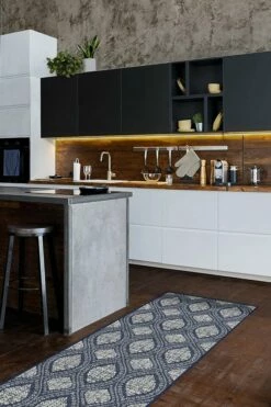 Buy 😀 Ruggable The Soldier's Shield Sapphire Blue Rug 😉 -Area Rugs Sales Store the soldiers shield sapphire blue C RC MV019 27