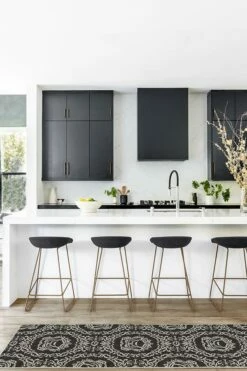 Budget ⌛ Ruggable University of Georgia Damask Rug 😀 -Area Rugs Sales Store university of georgia damask C RC NC024 27 d6ac700b b960 4f08 ad15 f6030316a76a