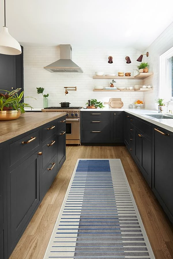 Outlet ✔️ Ruggable University of Kentucky Gradient Rug 😀 8 Outlet ✔️ Ruggable University of Kentucky Gradient Rug 😀 - Image 8